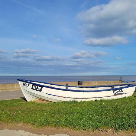 Charming 2 Bedroom Holiday Chalet Withernsea Zewnętrze zdjęcie